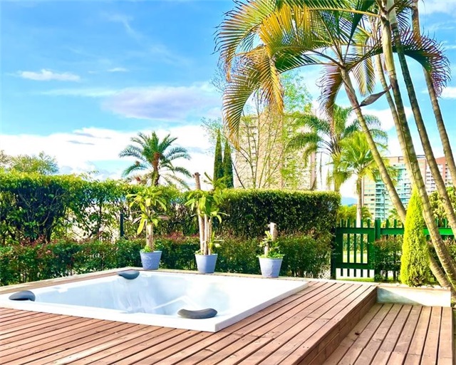 Casa de 5 alcobas en venta en El Tesoro, Medellín, 400 m² · foto 15 de 17