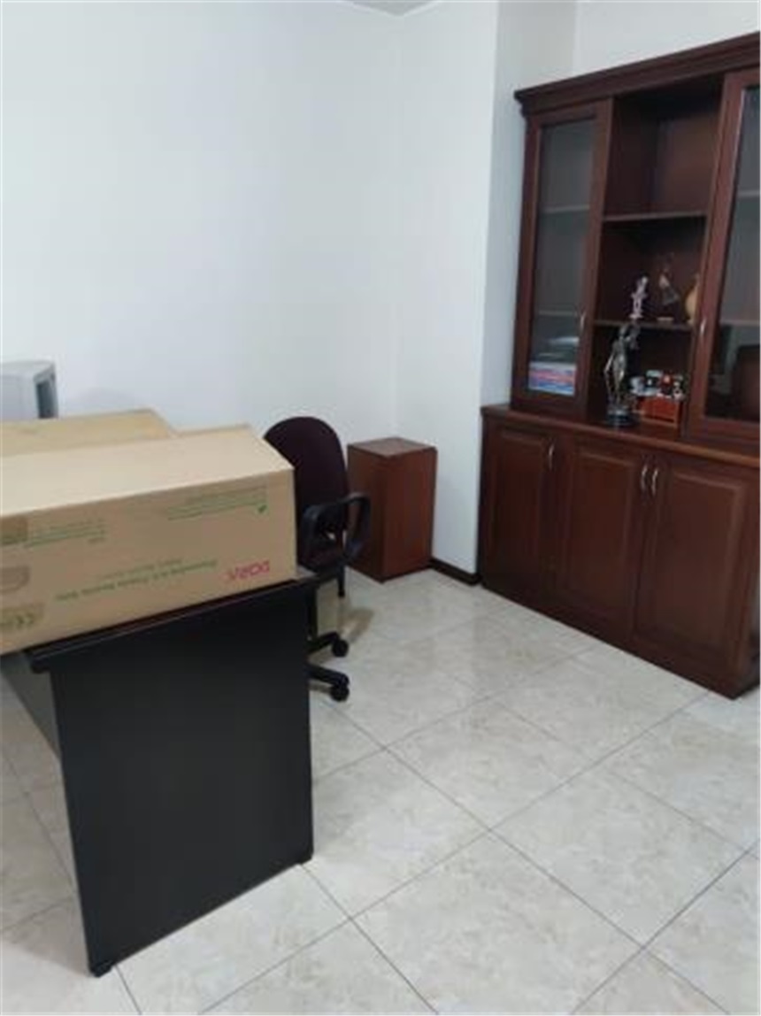Oficina en Arriendo - Más