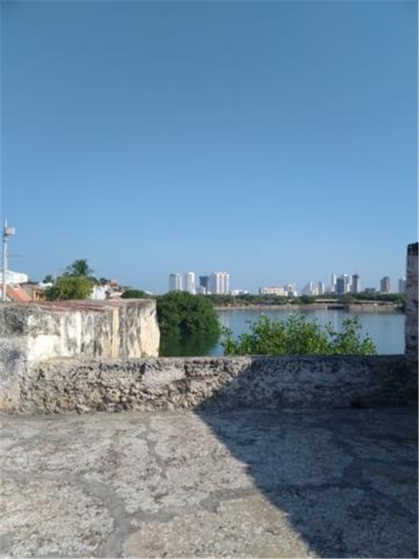 Casa de 3 alcobas en venta en Zona Industrial, Cartagena, 100 m² · foto 2 de 17