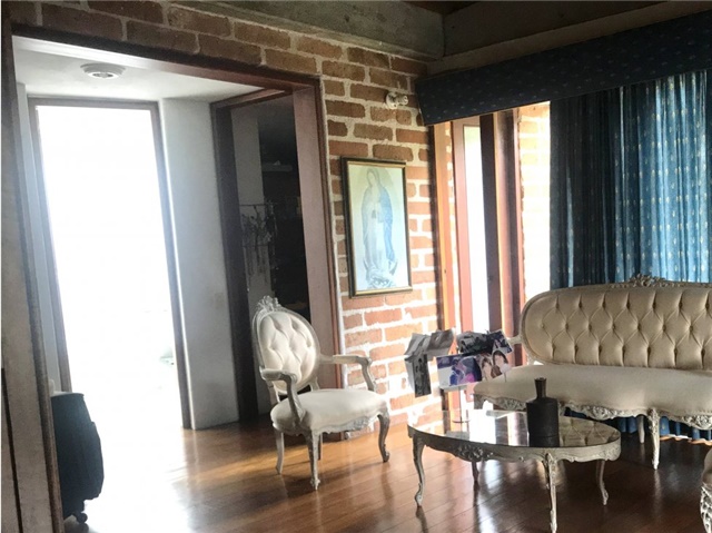 Casa de 3 alcobas en venta en Los Balsos, Medellín, 330 m² · foto 11 de 24
