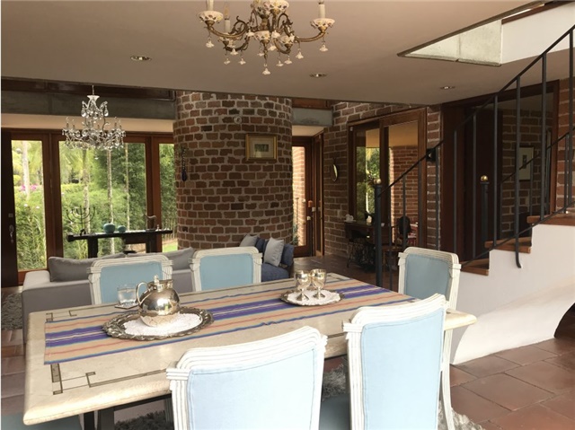 Casa de 3 alcobas en venta en Los Balsos, Medellín, 330 m² · foto 3 de 24