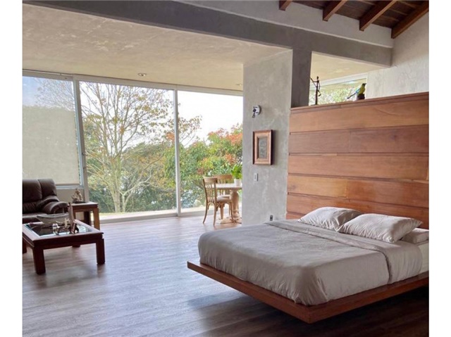 Casa de 4 alcobas en venta en Las Palmas, Medellín, 450 m² · foto 9 de 24