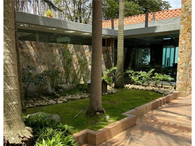 Casa de 4 alcobas en venta en Las Palmas, Medellín, 450 m² · foto 19 de 24
