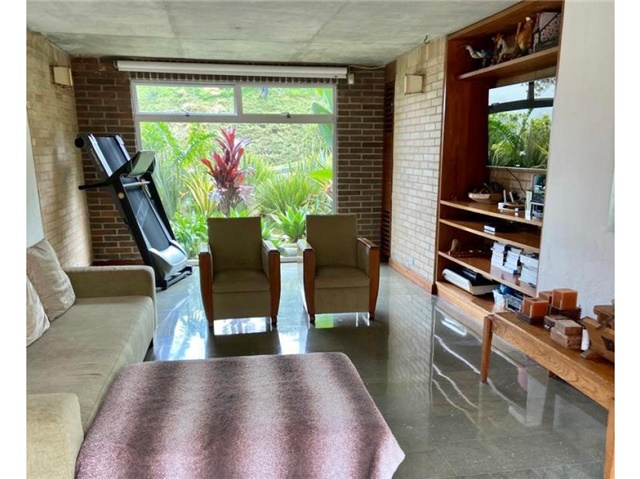 Casa de 4 alcobas en venta en Las Palmas, Medellín, 450 m² · foto 22 de 24