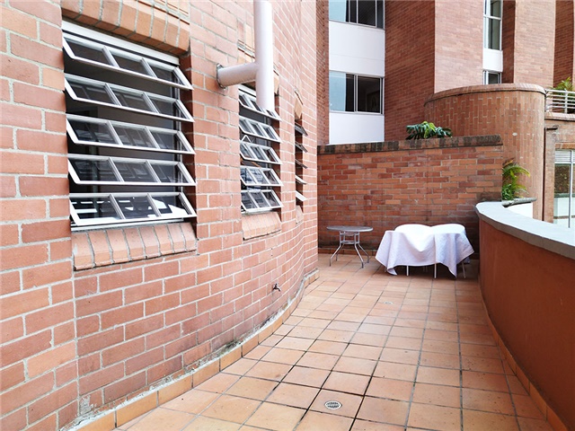 Apartamento en arriendo en La Tomatera, Medellín · foto 19 de 20
