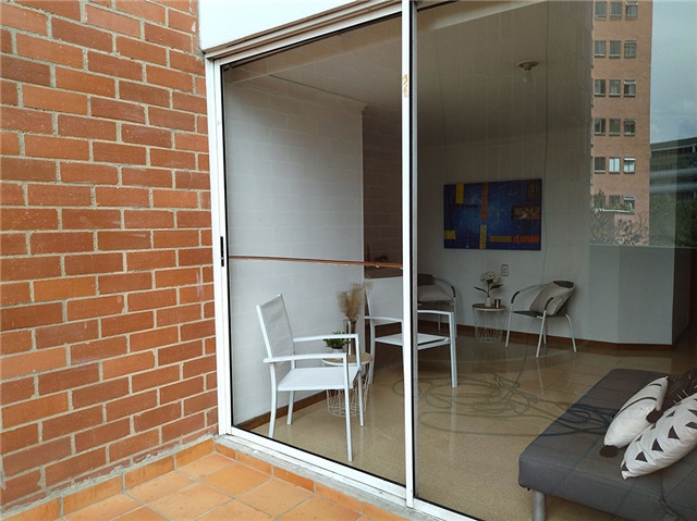 Apartamento en arriendo en La Tomatera, Medellín · foto 18 de 20