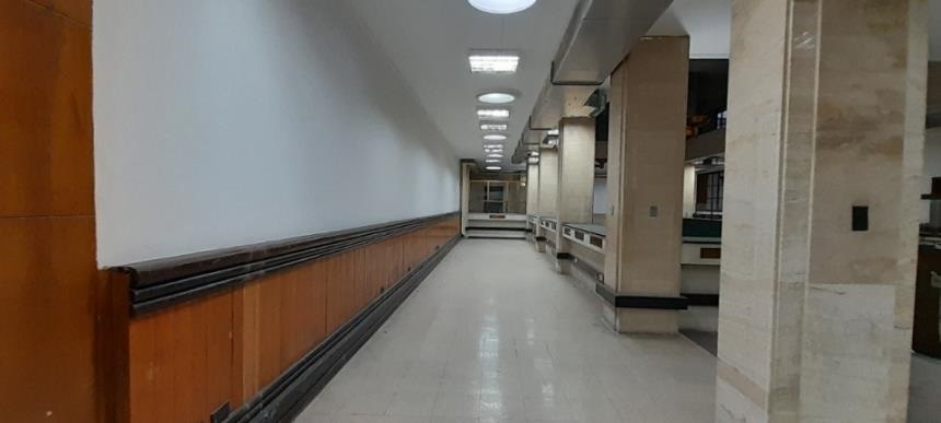 Local en arriendo en La Candelaria, Medellín, 1129 m² · foto 3 de 17