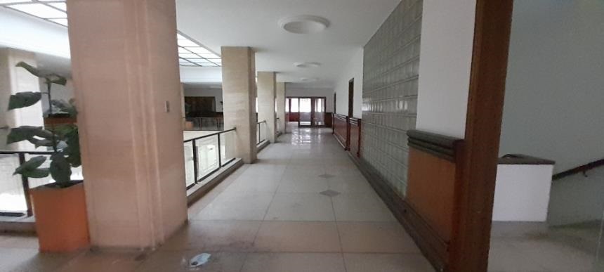 Local en arriendo en La Candelaria, Medellín, 1129 m² · foto 9 de 17