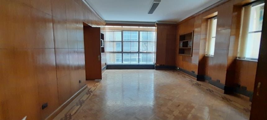 Local en arriendo en La Candelaria, Medellín, 1129 m² · foto 14 de 17