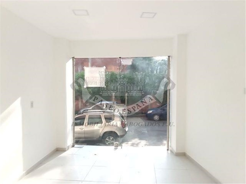 Local en Arriendo - Vista 2