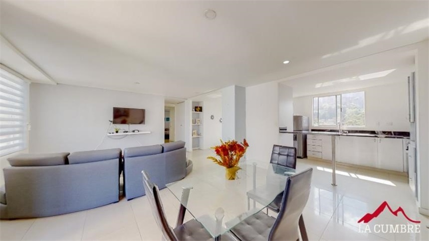 Apartamento de 3 alcobas en arriendo en La Florida, Medellín, 110 m² · foto 3 de 12