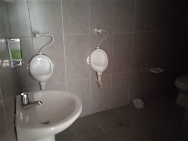 Local en arriendo en San Jose Obrero, Bello, 330 m² · foto 12 de 24