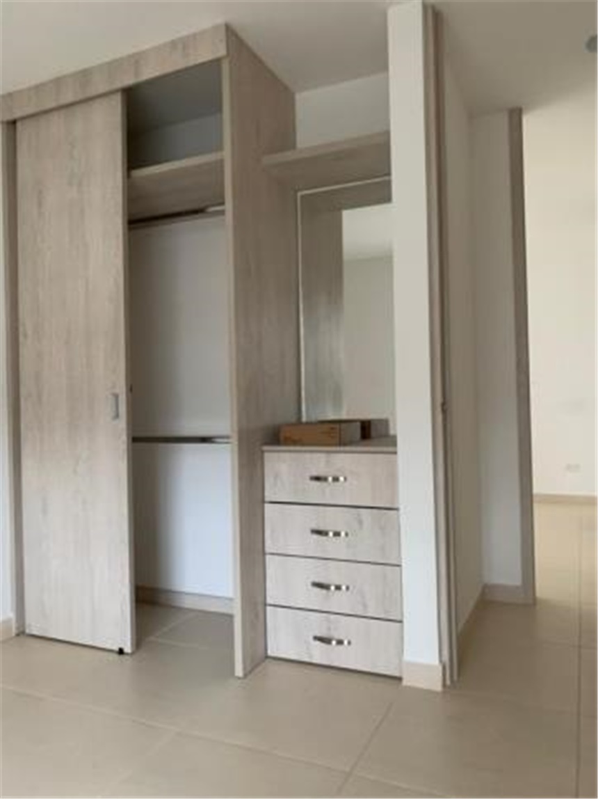 Apartamento de 3 alcobas en venta en Picaleña Y Mirolindo, Ibagué, 92 m² · foto 20 de 24