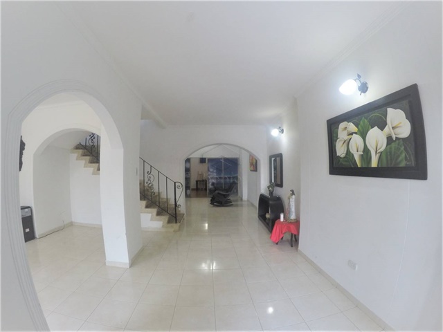 Casa en venta en Pasatiempo, Montería · foto 2 de 24