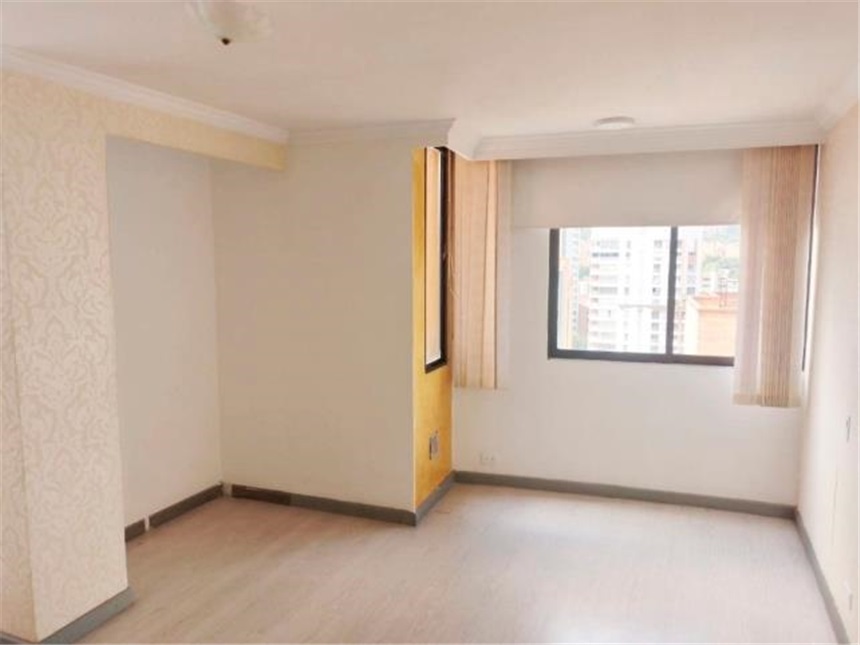 Apartamento de 4 alcobas en arriendo en Laureles, Medellín, 178 m² · foto 17 de 20