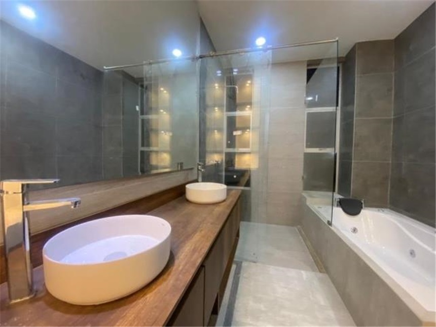 Casa de 4 alcobas en venta en Alto De Combeima, Ibagué, 320 m² · foto 17 de 24