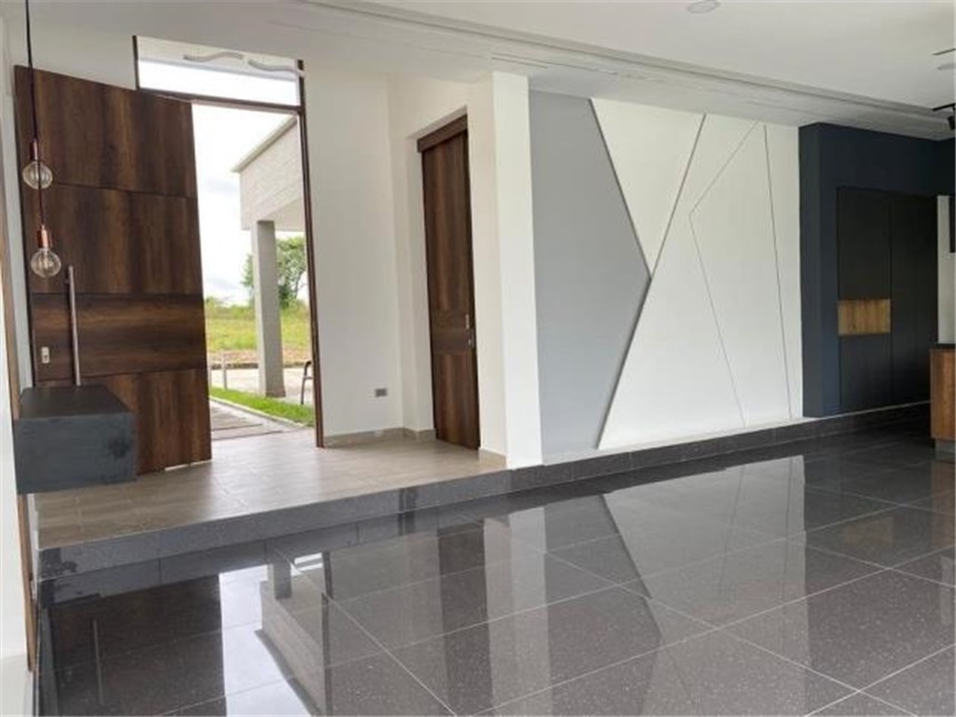Casa de 4 alcobas en venta en Alto De Combeima, Ibagué, 320 m² · foto 19 de 24