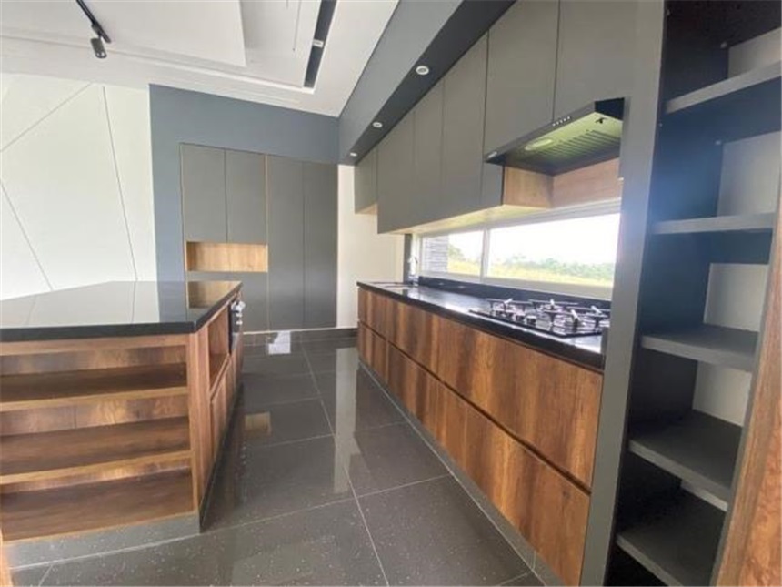 Casa de 4 alcobas en venta en Alto De Combeima, Ibagué, 320 m² · foto 12 de 24