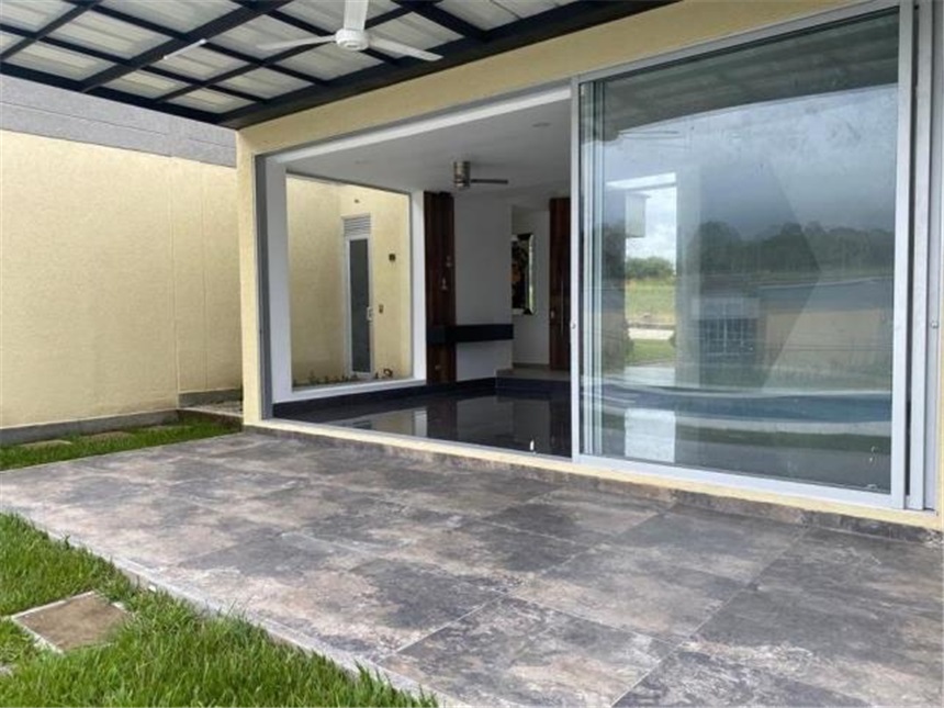 Casa de 4 alcobas en venta en Alto De Combeima, Ibagué, 320 m² · foto 23 de 24