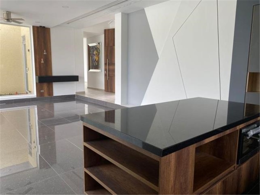 Casa de 4 alcobas en venta en Alto De Combeima, Ibagué, 320 m² · foto 15 de 24
