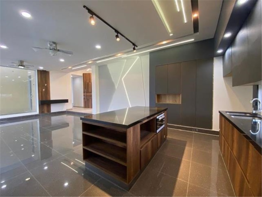 Casa de 4 alcobas en venta en Alto De Combeima, Ibagué, 320 m² · foto 2 de 24
