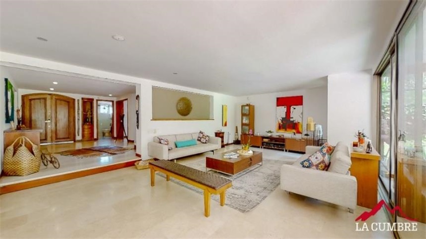 Casa en arriendo en Medellín · foto 5 de 16
