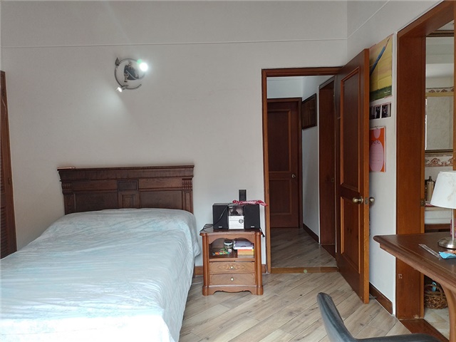 Casa de 5 alcobas en venta en Los Balsos No.2, Medellín, 280 m² · foto 9 de 19