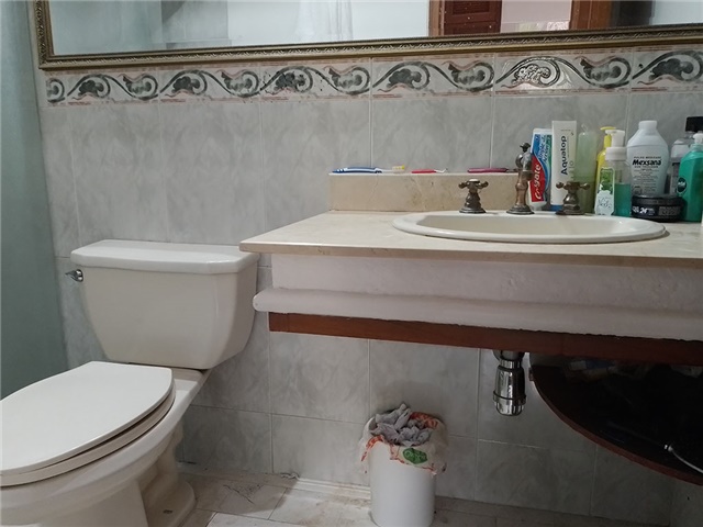 Casa de 5 alcobas en venta en Los Balsos No.2, Medellín, 280 m² · foto 13 de 19