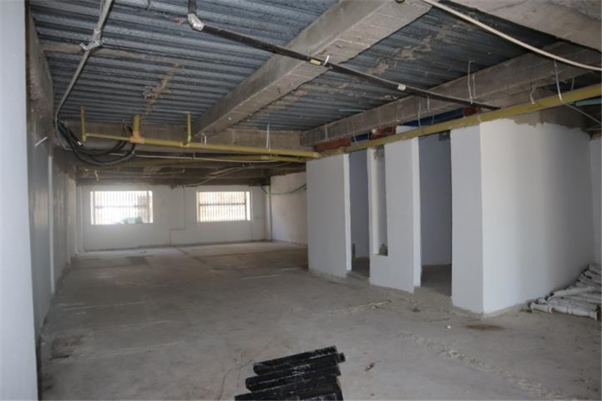 Local en Arriendo - Vista 2