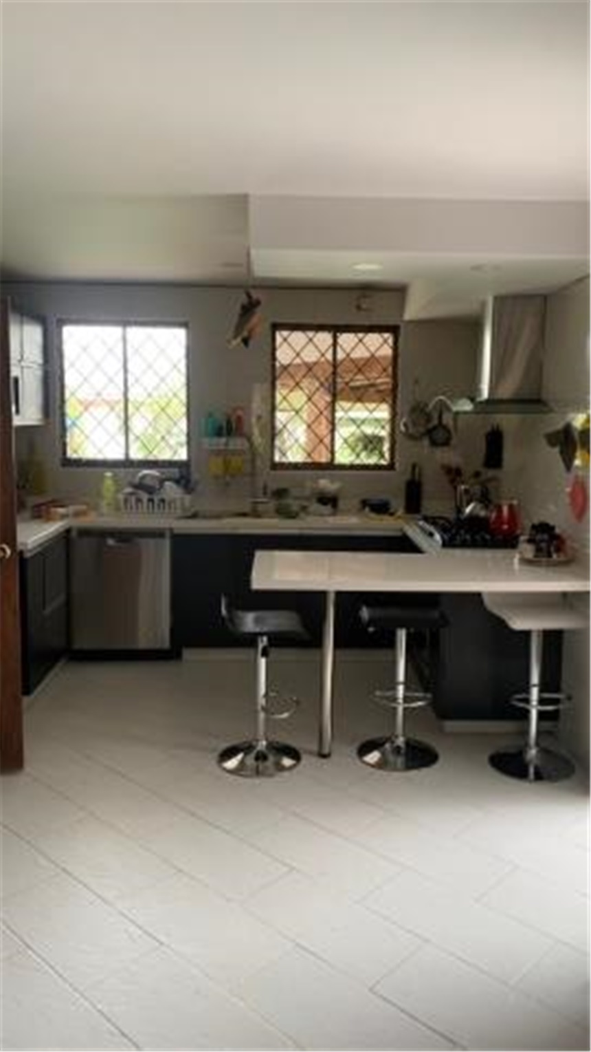 Casa en venta en Bosques Del Marques, Bogotá · foto 3 de 3