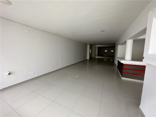 Local en Arriendo - Vista 4