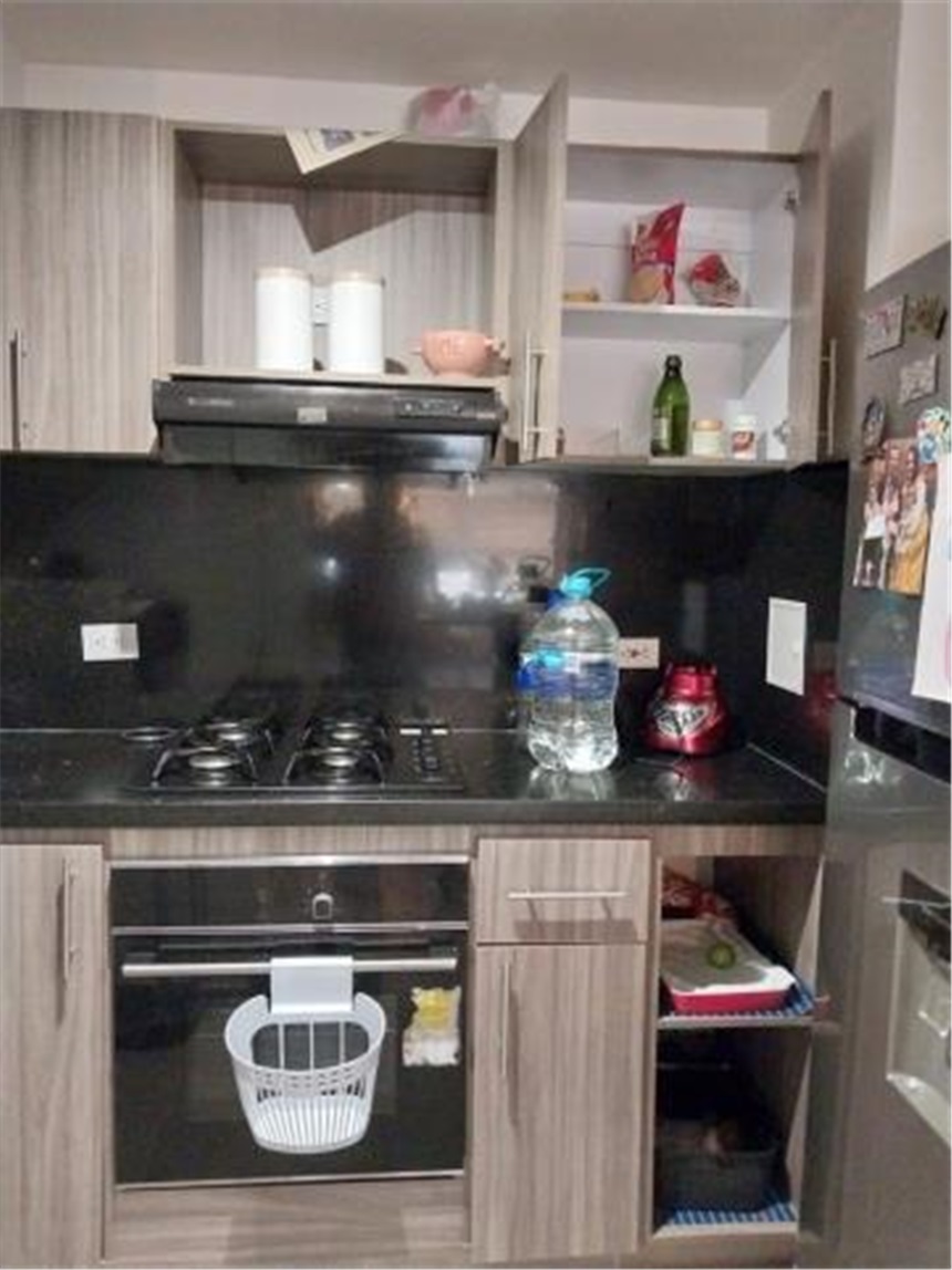 Piso – Bogotá, Localidad Kennedy - Más