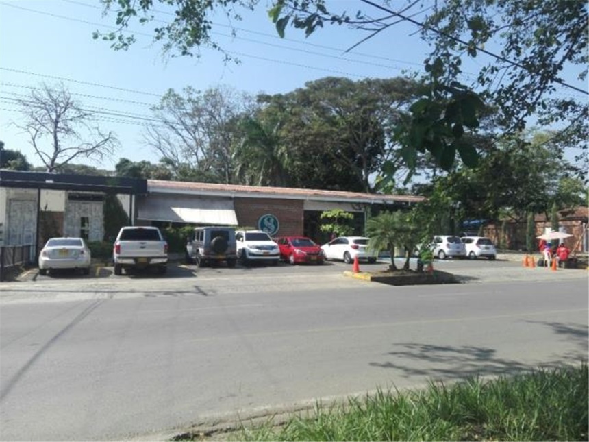 Lote en venta en Pance Bajo, Cali, 9400 m² · foto 4 de 8