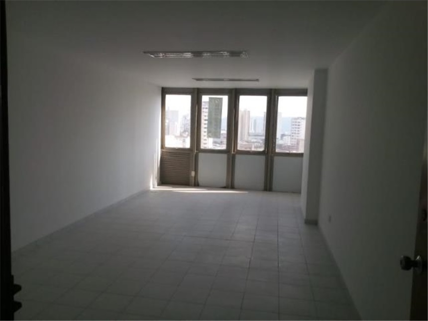Oficina en Arriendo - Vista 2