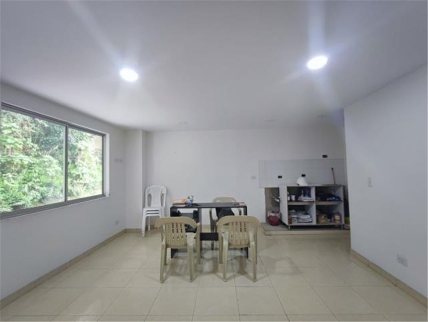 Local en venta en Los Alcazares, Manizales, 41 m² · foto 7 de 12