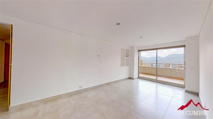 Apartamento de 3 alcobas en arriendo en El Tesoro, Medellín, 320 m² · foto 5 de 10
