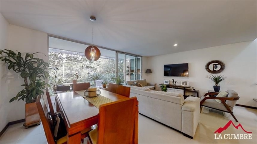 Casa de 3 alcobas en venta en San Lucas, Medellín, 201 m² · foto 9 de 12
