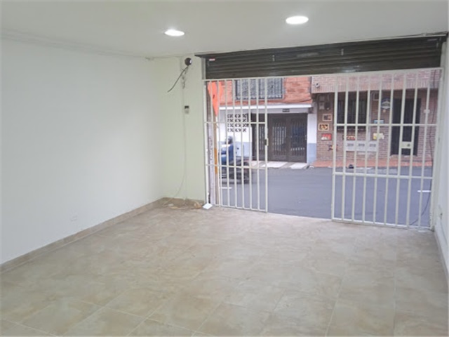Local en arriendo en Boston, Medellín, 60 m² · foto 2 de 19