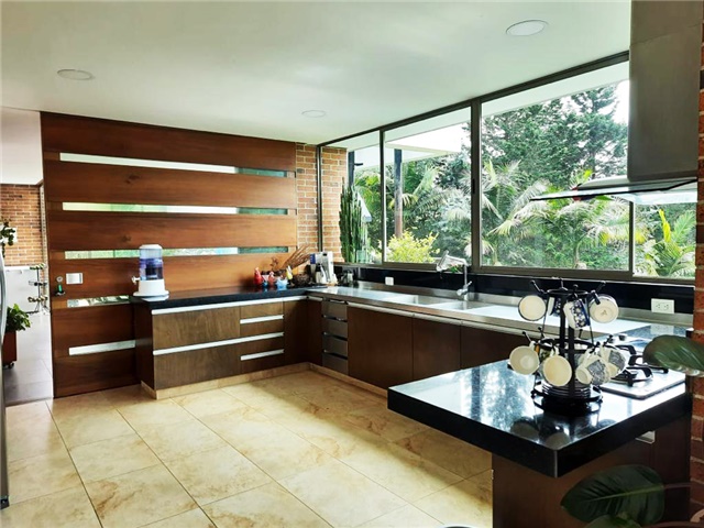 Casa de 3 alcobas en venta en El Retiro, 300 m² · foto 6 de 19
