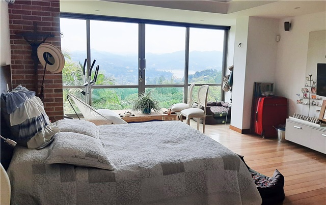 Casa de 3 alcobas en venta en El Retiro, 300 m² · foto 9 de 19