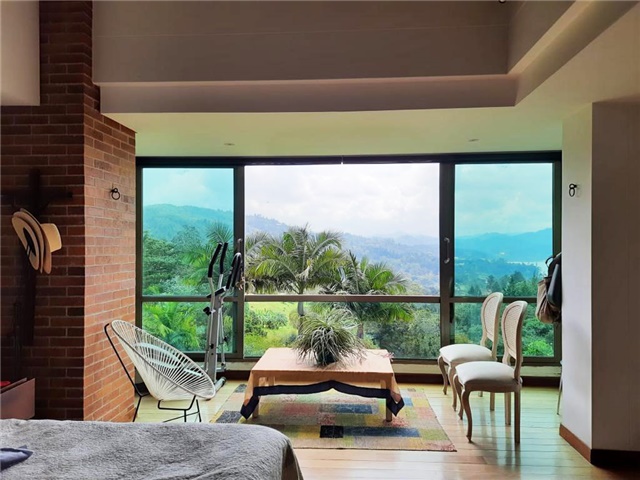 Casa de 3 alcobas en venta en El Retiro, 300 m² · foto 10 de 19