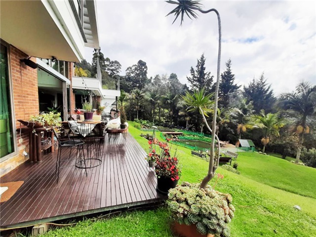 Casa de 3 alcobas en venta en El Retiro, 300 m² · foto 17 de 19
