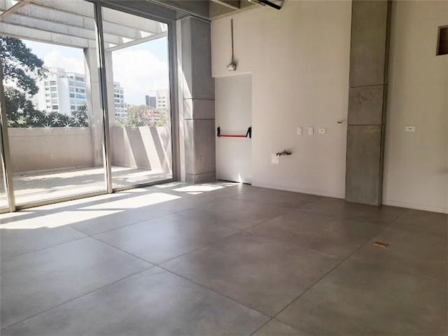 Local en arriendo en El Poblado, Medellín, 85 m² · foto 3 de 10