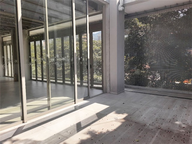 Local en arriendo en El Poblado, Medellín, 85 m² · foto 6 de 10