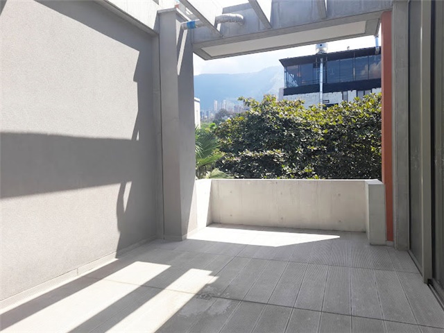 Local en arriendo en El Poblado, Medellín, 85 m² · foto 8 de 10