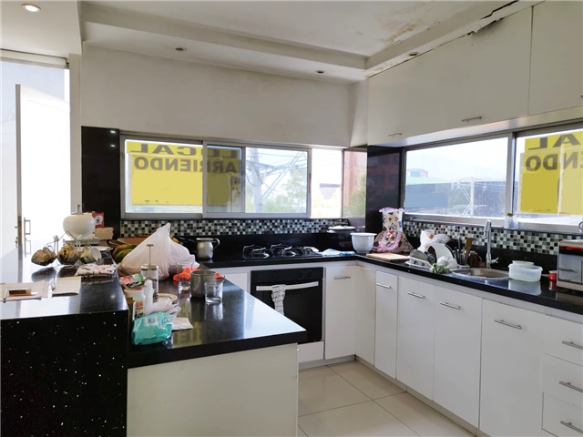 Oficina en venta en Milan - Vallejuelos, Envigado, 575 m² · foto 3 de 9