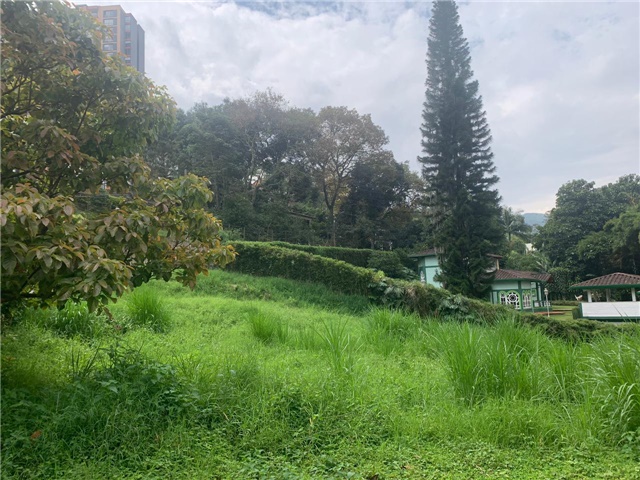 Lote en venta en Loma De Las Brujas, Envigado, 1350 m² · foto 8 de 10