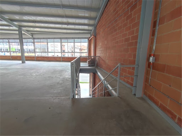 Local en Arriendo - Vista 3