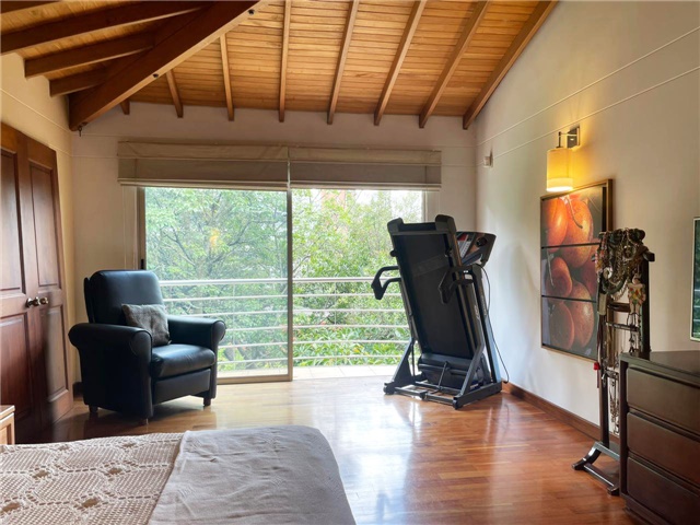 Casa de 4 alcobas en arriendo en El Campestre, Medellín, 359 m² · foto 7 de 20