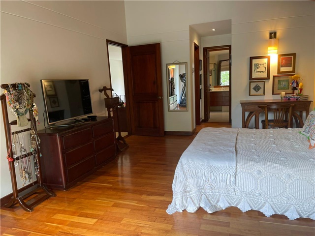 Casa de 4 alcobas en arriendo en El Campestre, Medellín, 359 m² · foto 8 de 20